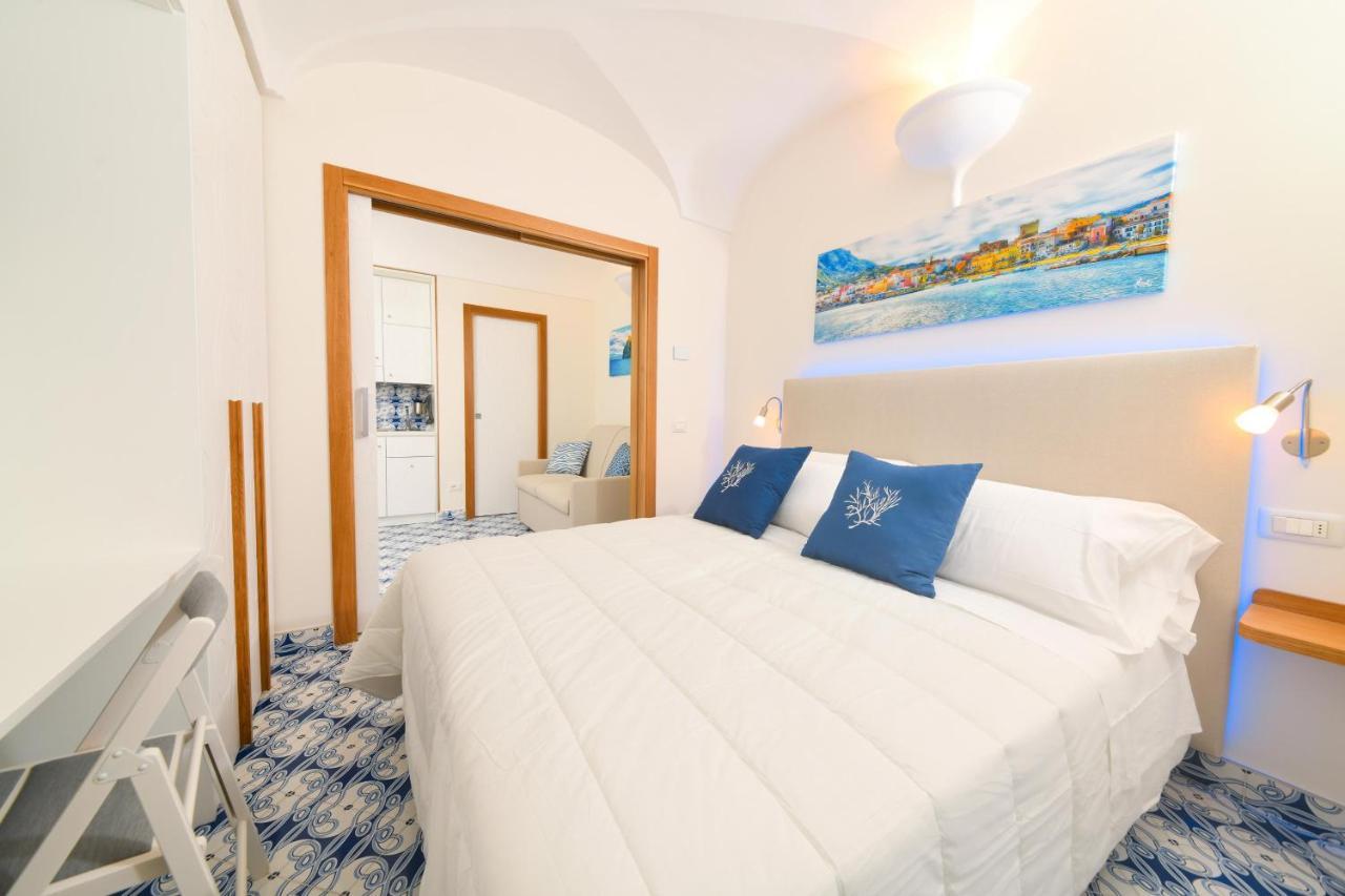 Ischia Mavilan Luxury Apartments Экстерьер фото