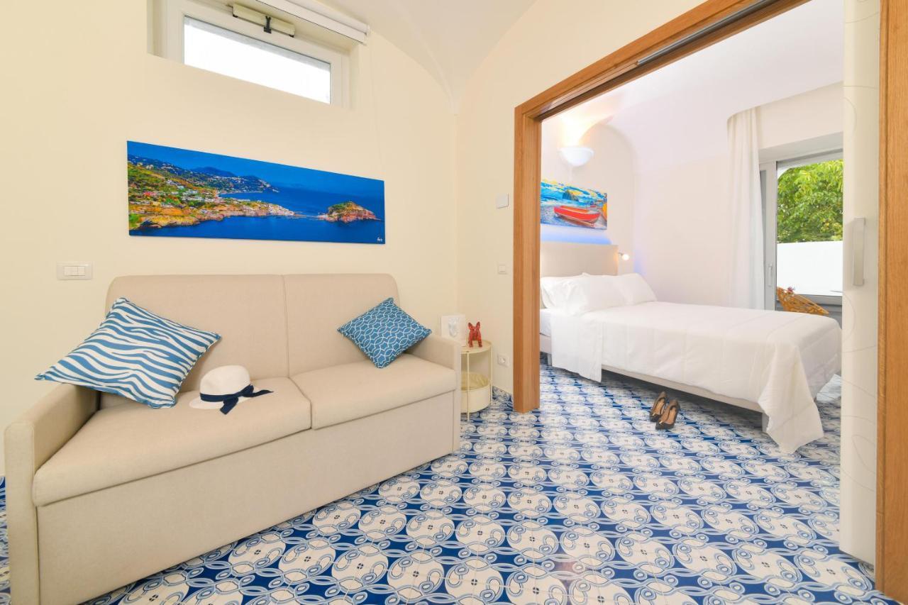 Ischia Mavilan Luxury Apartments Экстерьер фото